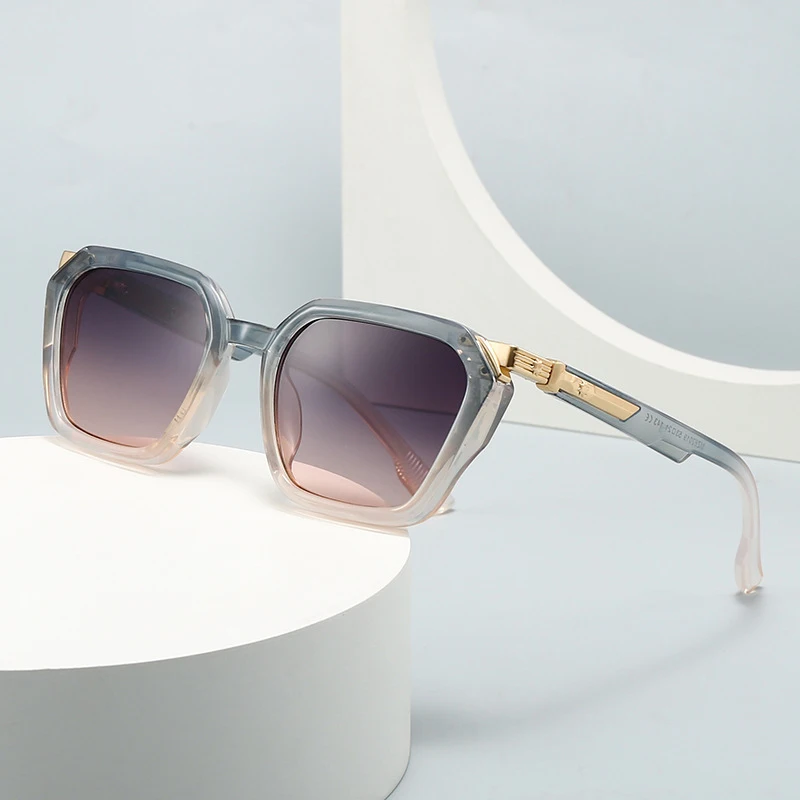 משקפי שמש נשים עין חתול צבעונית כפולה בסגנון פופולרי