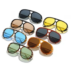 משקפי שמש גדולות עם גשר כפול בסגנון פופולרי לנשים וטייסות, בצבעי סוכריות